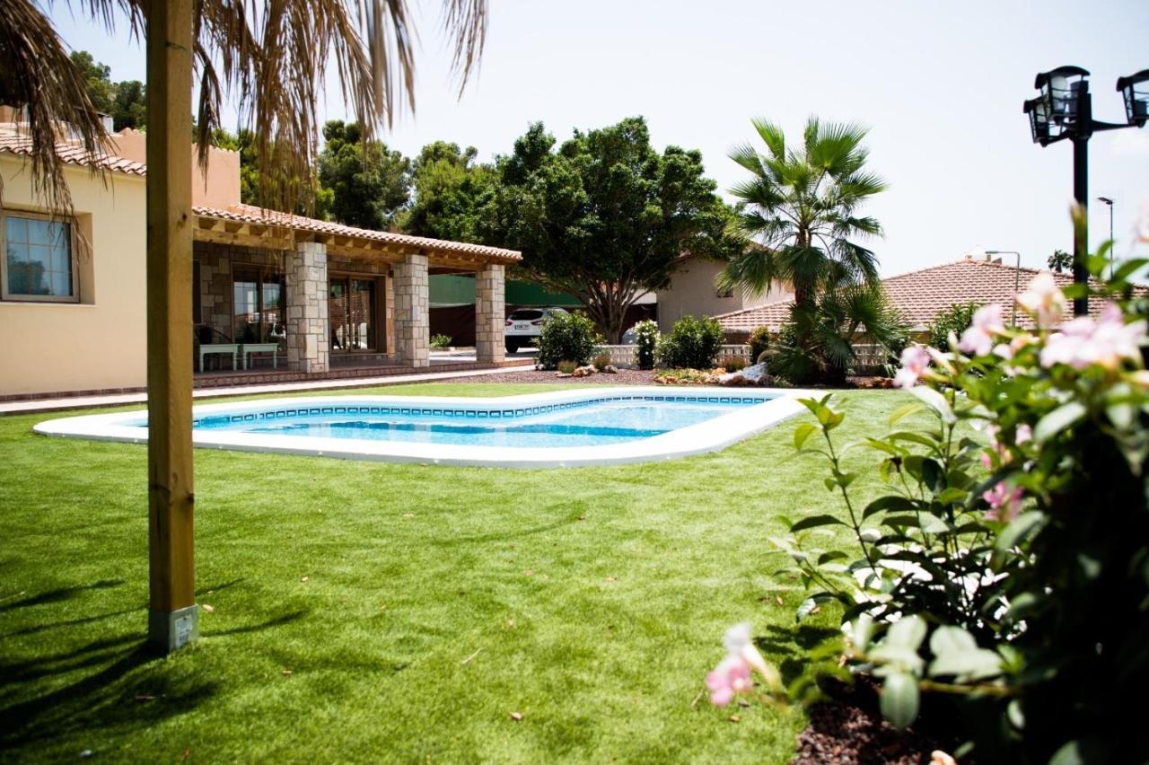 Gran chalet familiar con piscina privada y bbq Alicante Exterior foto